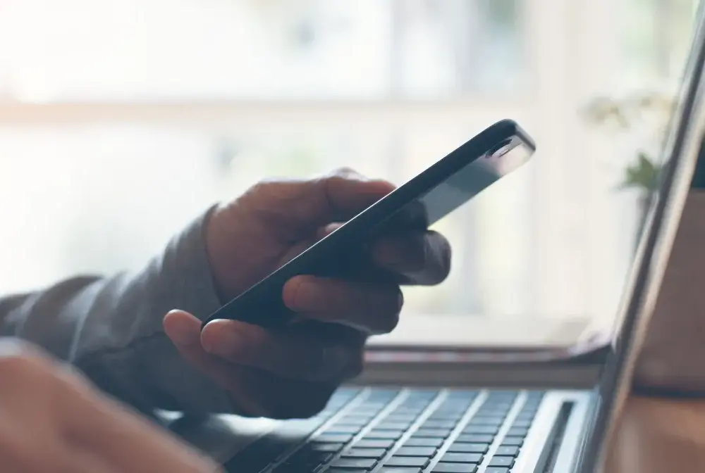Komputer nie widzi telefonu - Szybka diagnostyka i skuteczne rozwiązania