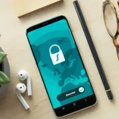 Do czego służy VPN w telefonie? Odkryj korzyści dla bezpieczeństwa