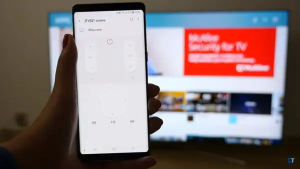 Smartfon na TV: Mirroring vs Casting – Poradnik krok po kroku