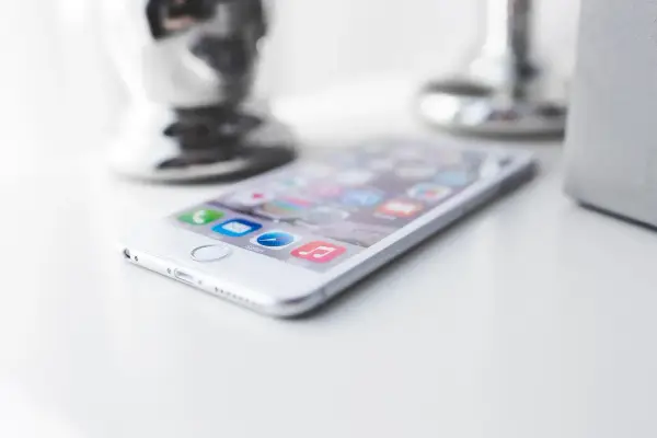 Cache w telefonie - Kiedy czyścić, by przyspieszyć smartfon?