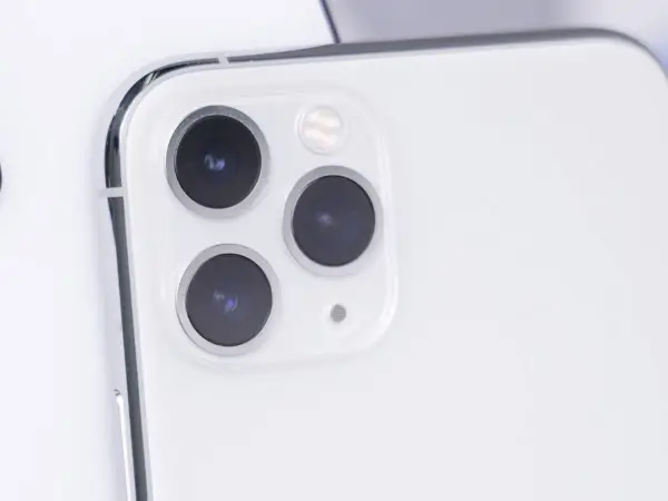 Jak wyczyścić telefon bezpiecznie? Poradnik krok po kroku