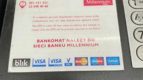 Czy wypłata BLIKiem jest darmowa? Sprawdź, czy unikniesz opłat i jak działa proces