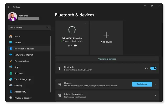 Ustawienia Bluetooth i urządzeń. Widzisz podłączone słuchawki Dell i opcję "Dodaj urządzenie", aby dowiedzieć się, jak połączyć nowe gadżety.